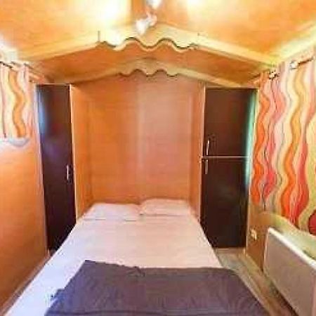 Camping 5 Etoiles - Piscine - Eeceff Le Bourg-dʼOisans Kültér fotó
