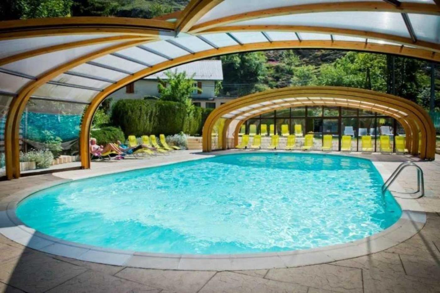 Camping 5 Etoiles - Piscine - Eeceff Le Bourg-dʼOisans Kültér fotó