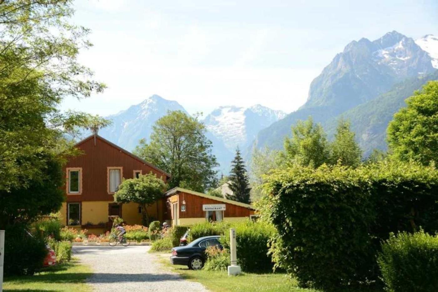 Camping 5 Etoiles - Piscine - Eeceff Le Bourg-dʼOisans Kültér fotó