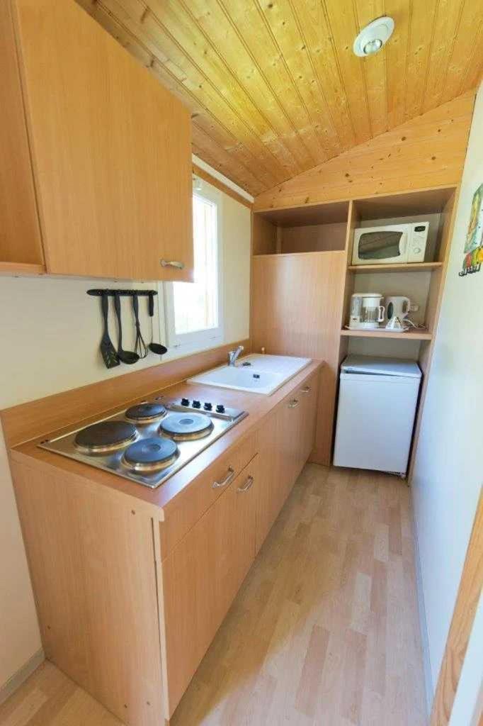 Camping 5 Etoiles - Piscine - Eeceff Le Bourg-dʼOisans Kültér fotó